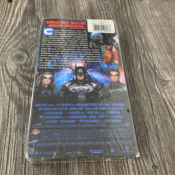 Batman & Robin (VHS,2001) Schwarzenegger Clooney O'Donnell Thurman Silverstone - Picture 5 of 6